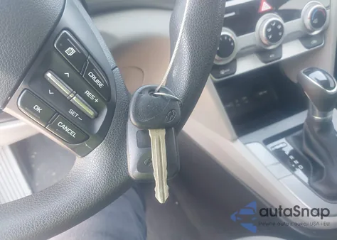 2019 Hyundai Elantra Sel из США, поврежденный, VIN KMHD84LF9KU737531